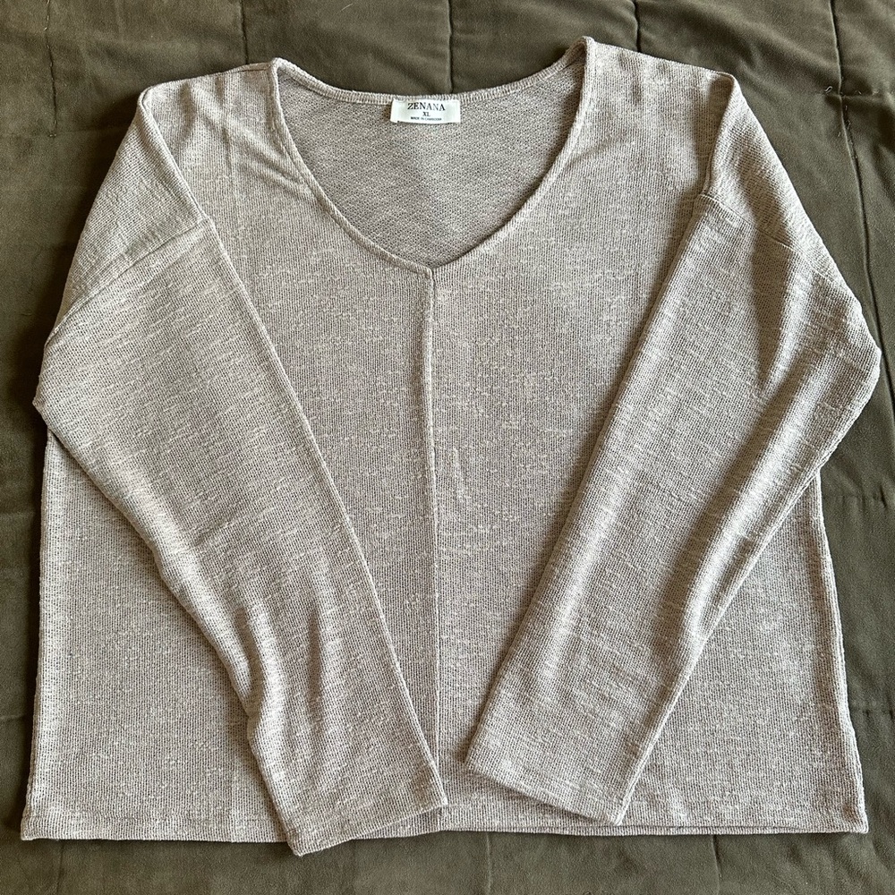 New in bag Zenana lightweight v-neck sweater in light mocha - size XL
